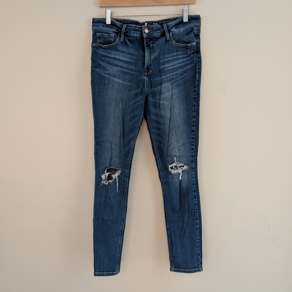 Old Navy Women's Rockstar Ripped Blue Super Skinny Jeans